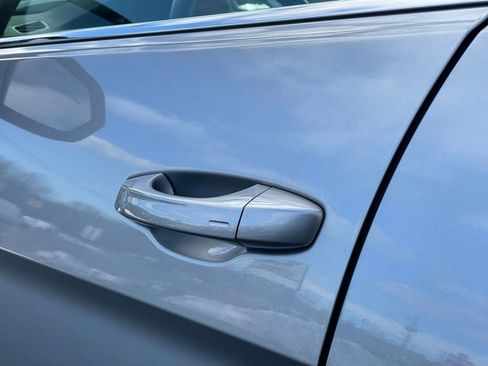 Certified 2025 Volkswagen Atlas SE w/ Black Wheel Package image 28