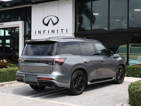 Certified 2026 INFINITI QX80 4WD w/ Sport Exterior Package image 4