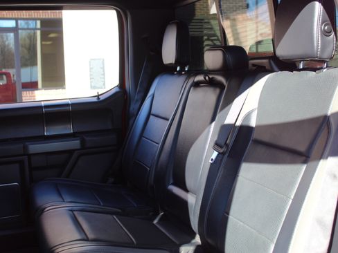 Used 2018 Ford F150 Raptor w/ Equipment Group 802A Luxury image 33