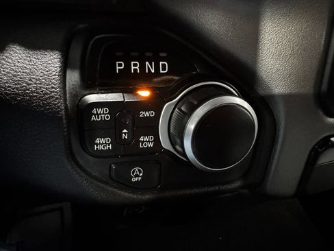 Used 2022 RAM 1500 Big Horn AWD/4WD image 35