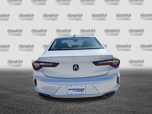 Certified 2022 Acura TLX w/ Technology Package image 9