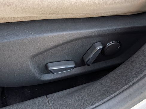 Used 2014 Ford Fusion Energi Titanium FWD image 14
