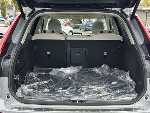New 2026 Volvo XC60 B5 Ultra w/ Protection Package Premier image 13