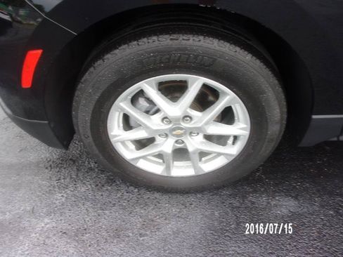 Used 2023 Chevrolet Equinox LS FWD image 16