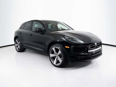 New 2025 Porsche Macan AWD/4WD image 7