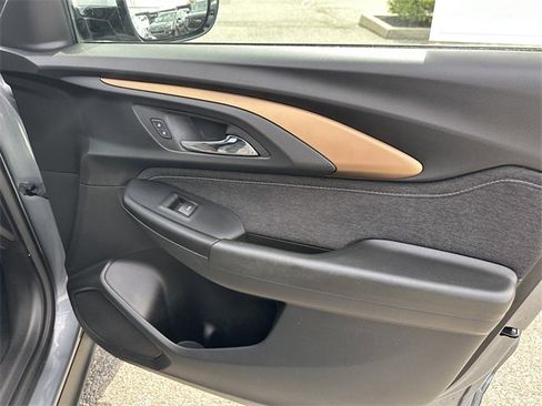 Used 2022 Chevrolet TrailBlazer ACTIV w/ Sun and Liftgate Package image 34