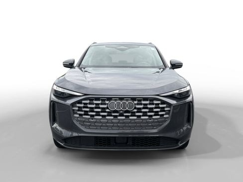 Certified 2025 Audi Q5 Premium Plus w/ Premium Plus image 8