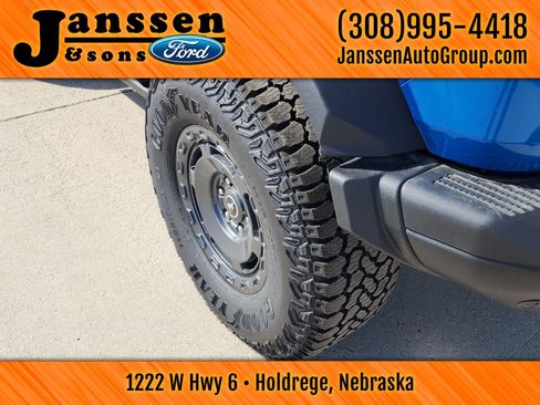 New 2025 Ford Bronco Big Bend w/ Black Diamond Package image 17