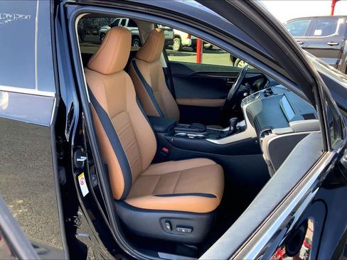 Used 2017 Lexus NX 200t FWD w/ Premium Package image 9