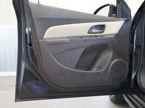 Used 2015 Chevrolet Cruze Diesel FWD image 27