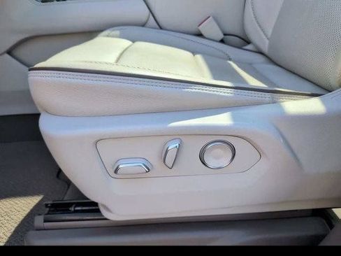 Certified 2024 GMC Yukon Denali AWD/4WD image 17