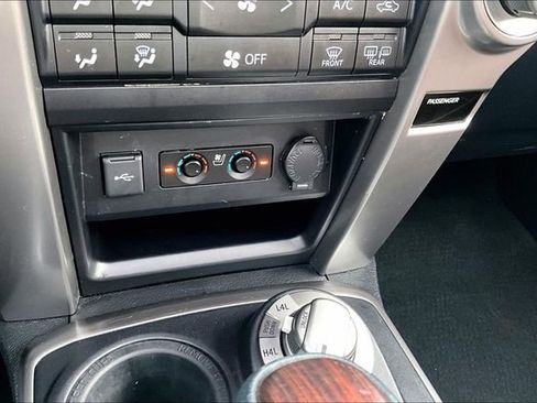 Used 2020 Toyota 4Runner SR5 image 15