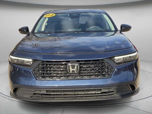 Used 2025 Honda Accord SE image 5