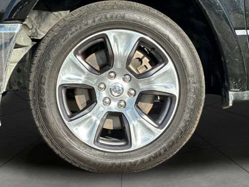 Used 2020 RAM 1500 Laramie image 31