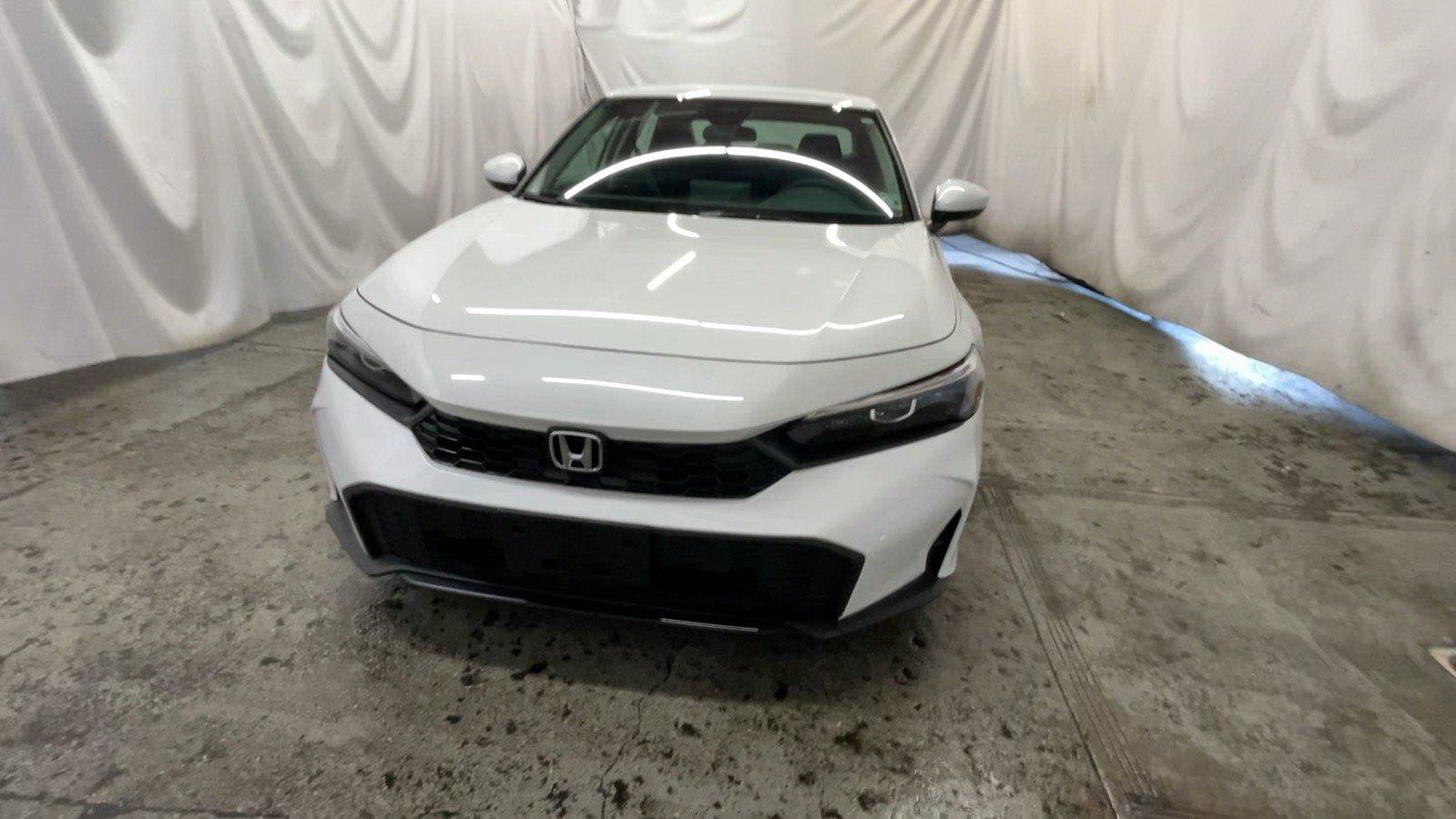 Used 2025 Honda Civic LX image 17