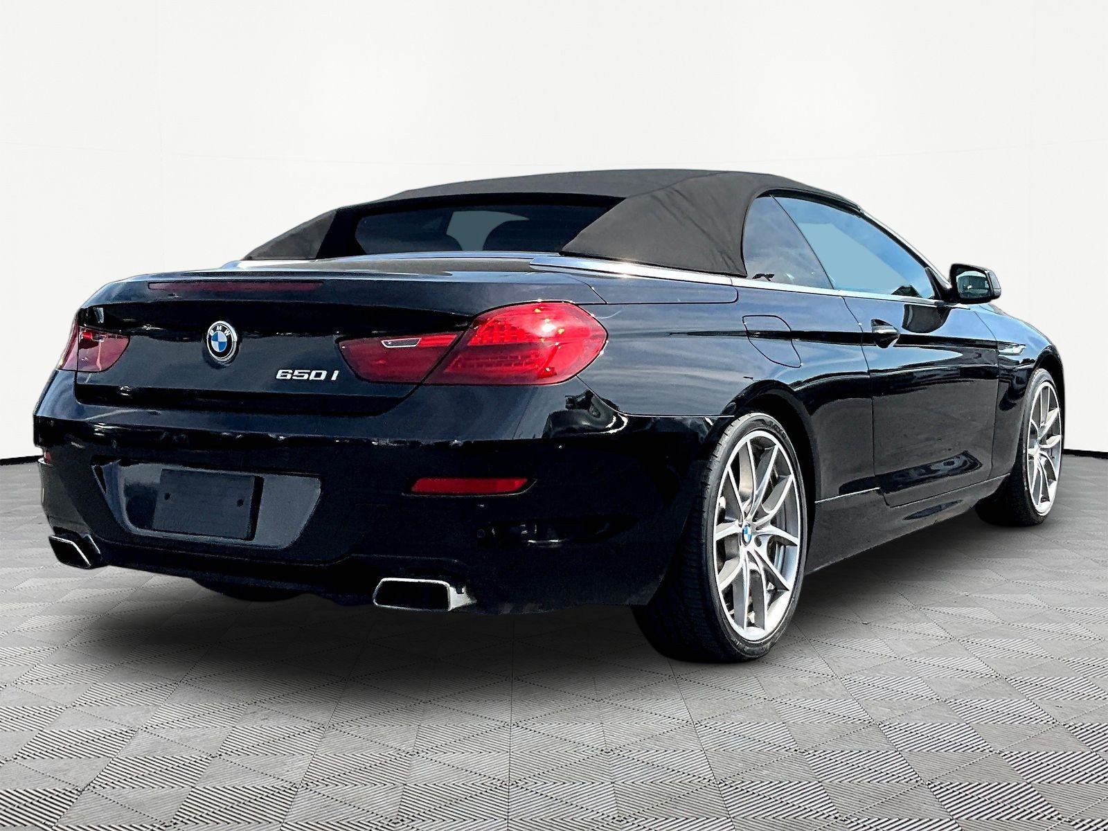 Used 2012 BMW 650i Convertible RWD image 6
