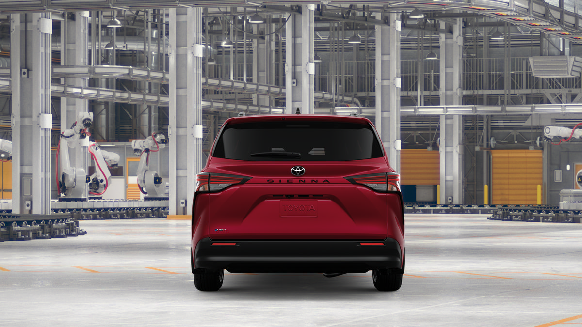 New 2026 Toyota Sienna LE FWD image 8