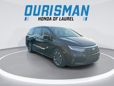 Used 2023 Honda Odyssey EX-L image 2