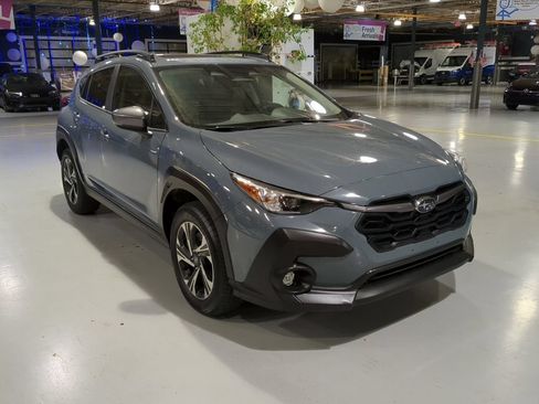 Used 2024 Subaru Crosstrek 2.0i Premium AWD/4WD image 5