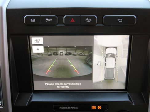 Used 2018 Ford F250 Lariat w/ Lariat Ultimate Package image 32