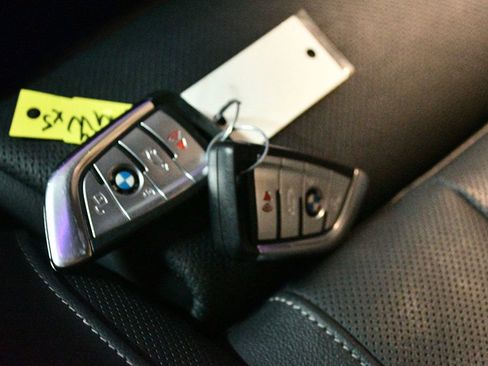 Used 2019 BMW X5 xDrive40i w/ M Sport Package image 84