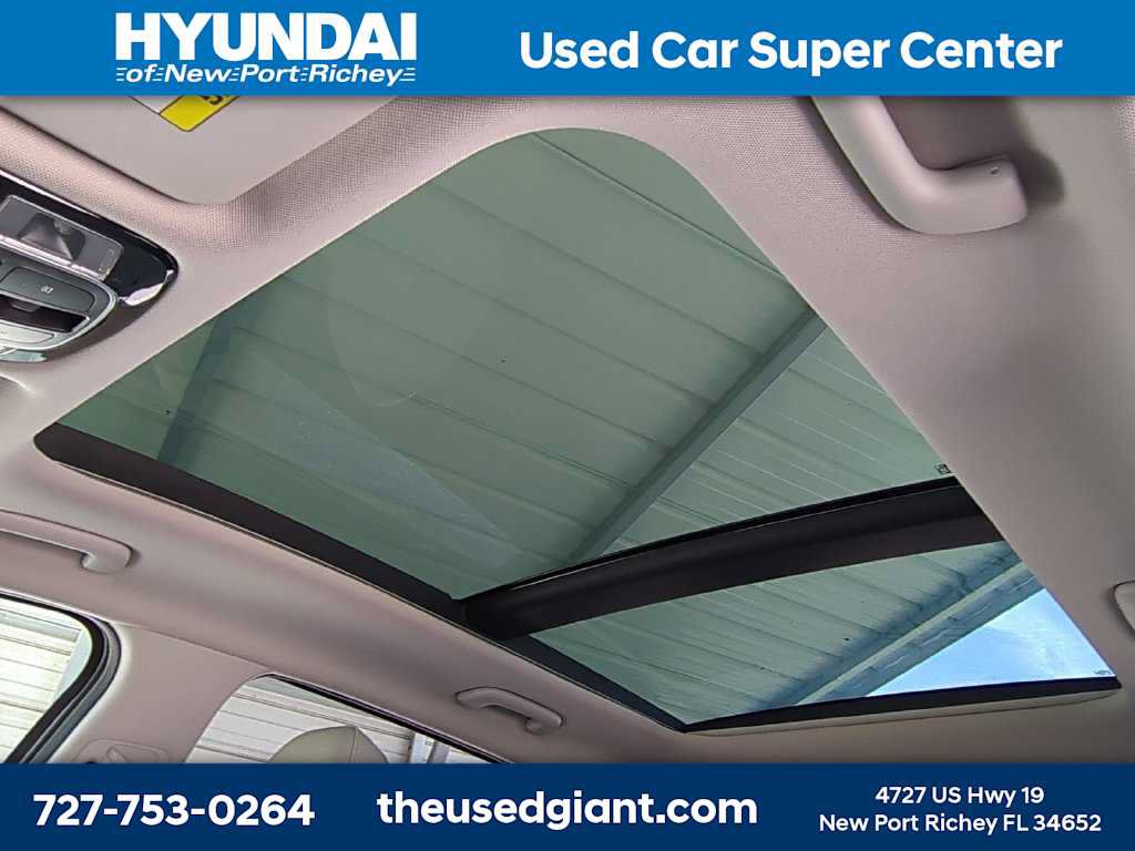 Certified 2022 Hyundai Tucson Limited w/ Cargo Package FWD image 23