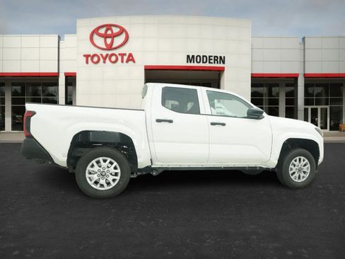 New 2026 Toyota Tacoma SR image 23