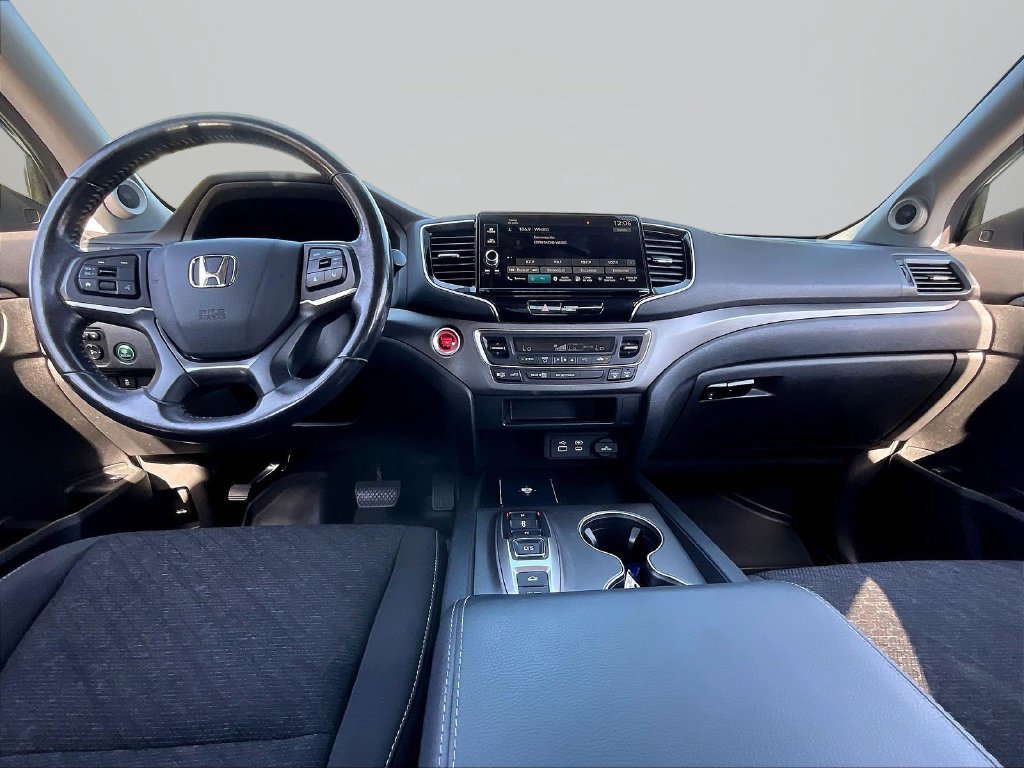 Certified 2025 Honda Ridgeline Sport+ image 9