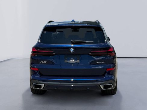 New 2026 BMW X5 xDrive40i w/ M Sport Package AWD/4WD image 4