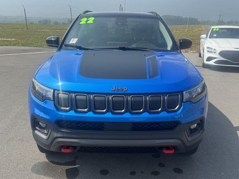 Used 2022 Jeep Compass Trailhawk w/ Trailhawk Convenience Group AWD/4WD image 9