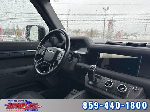 Used 2023 Land Rover Defender 110 X-Dynamic SE image 53