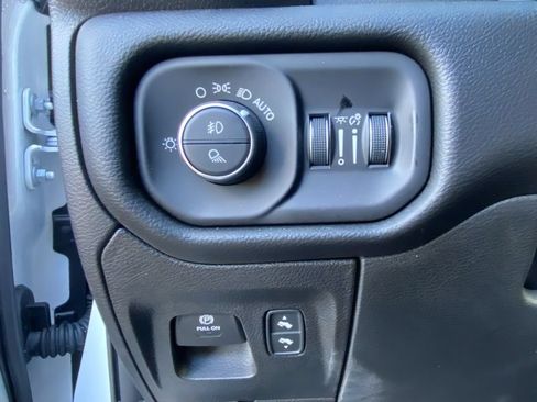 New 2026 RAM 1500 Big Horn AWD/4WD image 14