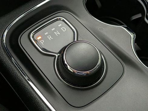 Used 2017 Dodge Durango SXT w/ 3rd Row Seating Group image 17