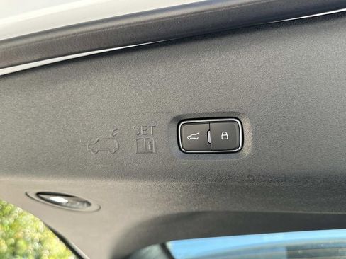 New 2025 Lincoln Navigator Reserve image 22