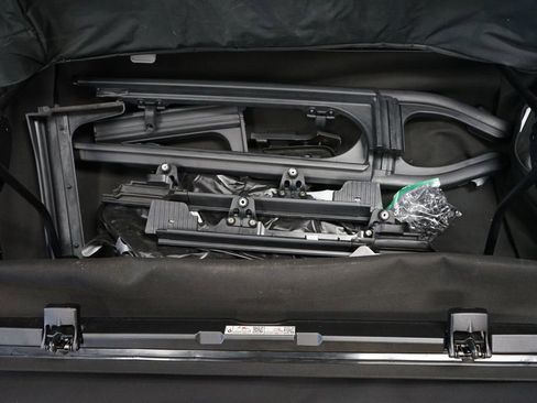 Used 2023 Jeep Wrangler Unlimited Sahara w/ Dual Top Group AWD/4WD image 57