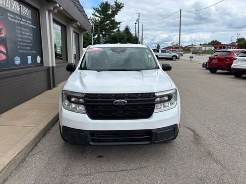 Used 2022 Ford Maverick XL image 3