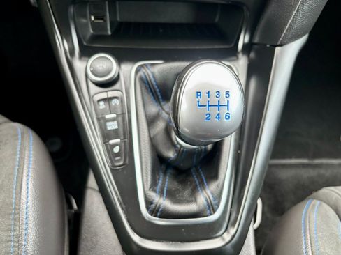 Used 2017 Ford Focus RS image 26