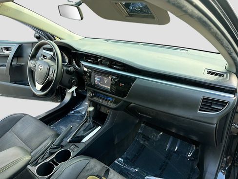 Used 2015 Toyota Corolla S image 13