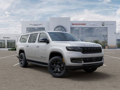 New 2025 Jeep Wagoneer L Series II AWD/4WD image 5