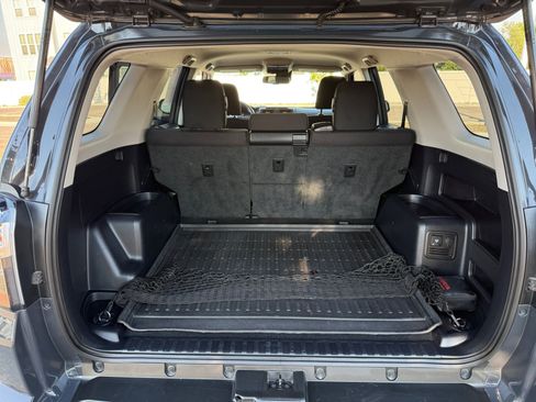 Used 2024 Toyota 4Runner TRD Off-Road AWD/4WD image 34