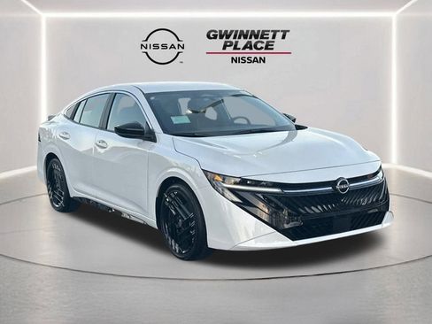 New 2026 Nissan Sentra SR w/ Floor Mat Package image 3