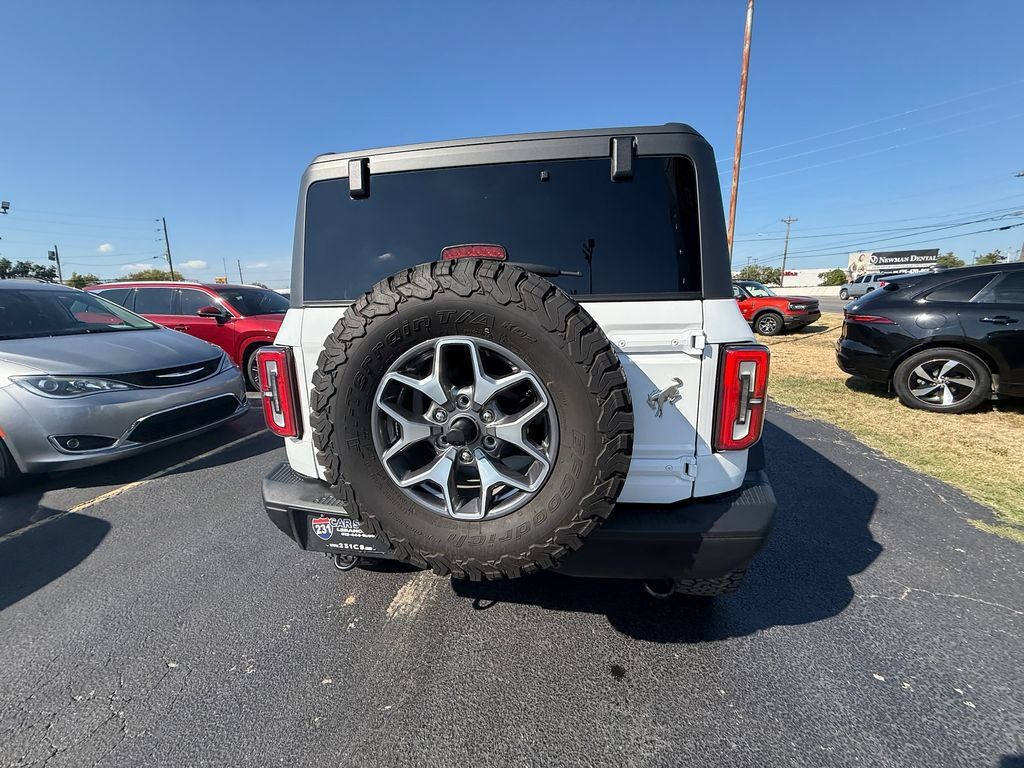 Used 2025 Ford Bronco Badlands AWD/4WD image 4