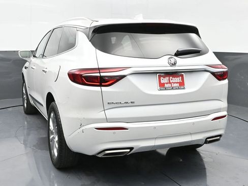 Used 2020 Buick Enclave Avenir image 4