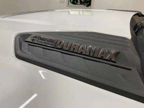 Used 2025 Chevrolet Silverado 2500 LT AWD/4WD image 83
