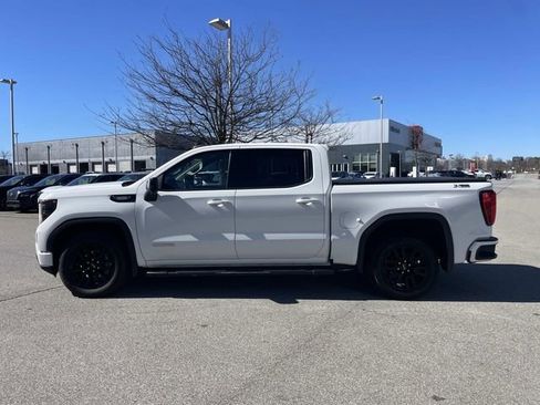 Used 2022 GMC Sierra 1500 Elevation w/ Elevation Premium Package image 6