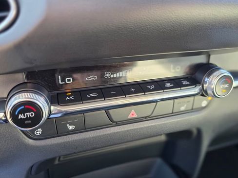 Certified 2025 MAZDA CX-30 2.5 Turbo w/ Premium Plus Pkg image 31