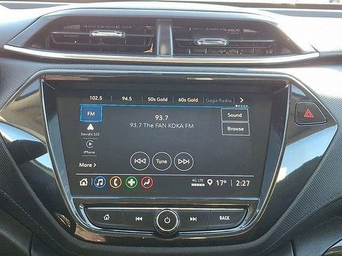 Certified 2022 Chevrolet TrailBlazer LT w/ Convenience Package image 17