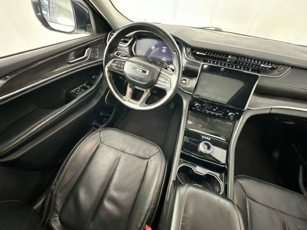 Used 2021 Jeep Grand Cherokee L Limited RWD image 9