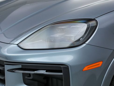 Used 2026 Porsche Cayenne GTS image 14