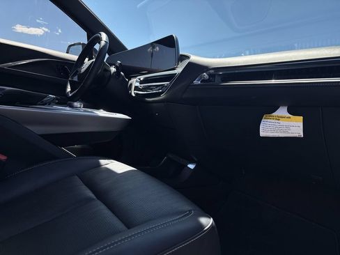 Certified 2024 Cadillac Lyriq Sport AWD/4WD image 36